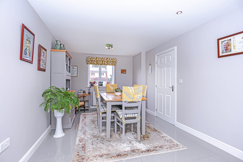 Images for Dovecote Close, Solihull EAID: BID:simonburt