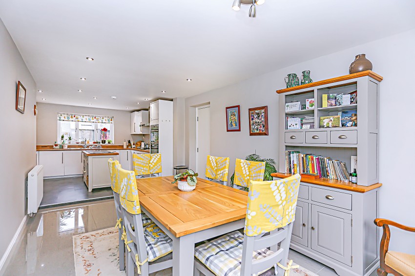 Images for Dovecote Close, Solihull EAID: BID:simonburt
