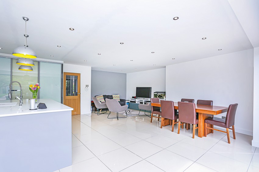Images for Rowlands Crescent, Solihull EAID: BID:simonburt