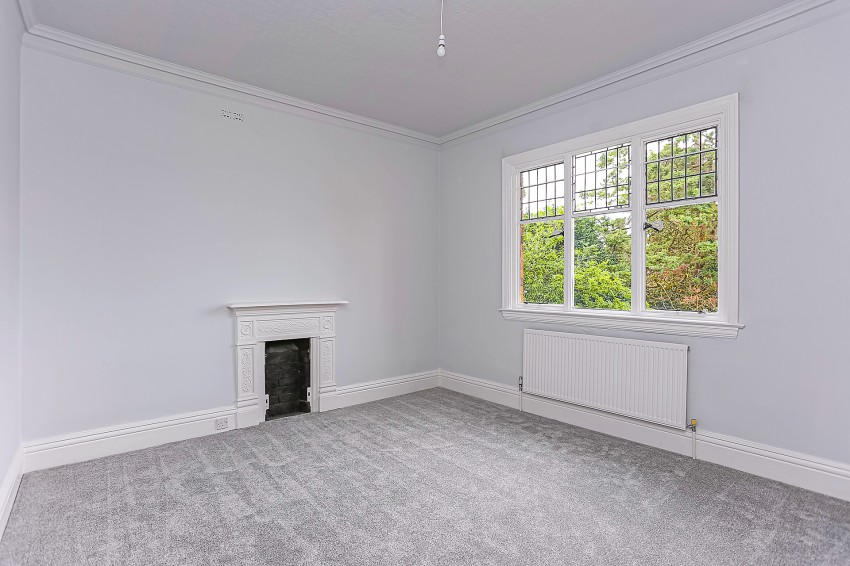 5bedroom detached house for sale in Widney Manor Road, Solihull