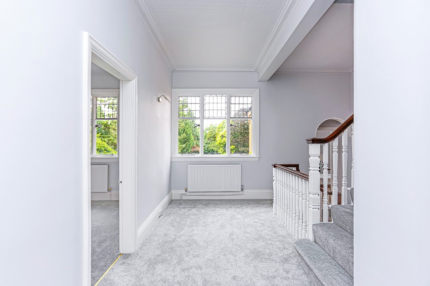 5bedroom detached house for sale in Widney Manor Road, Solihull