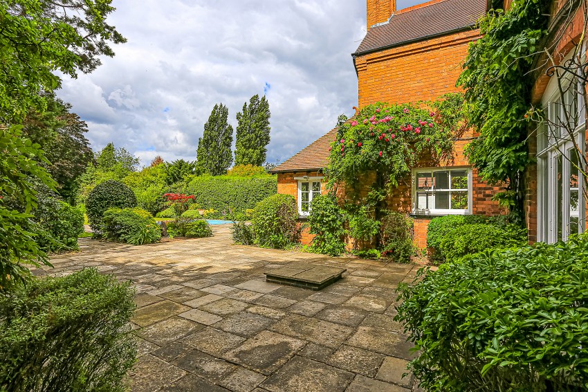 Images for Widney Manor Road, Solihull EAID: BID:privilege