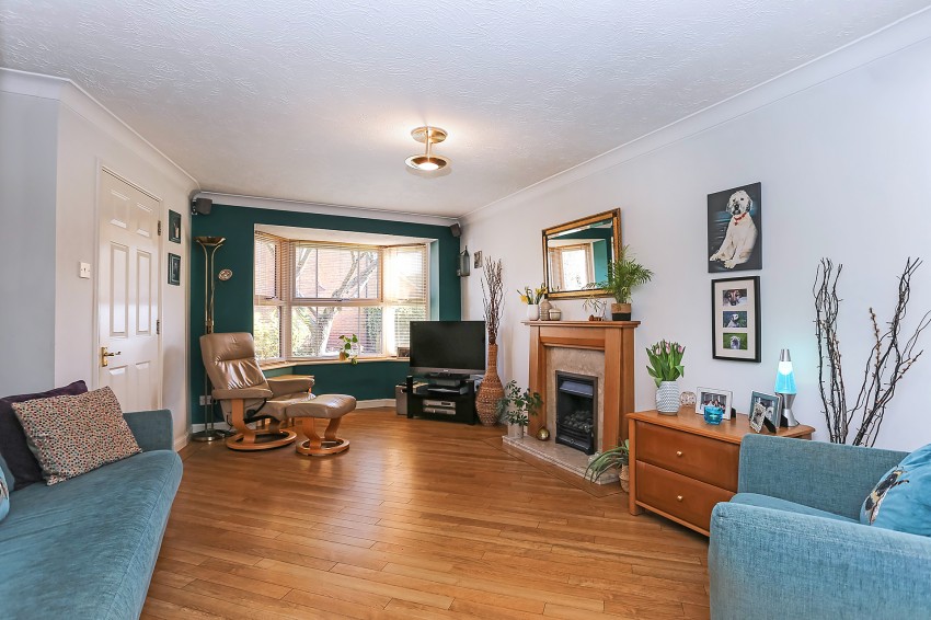 Images for Chelthorn Way, Solihull EAID: BID:simonburt