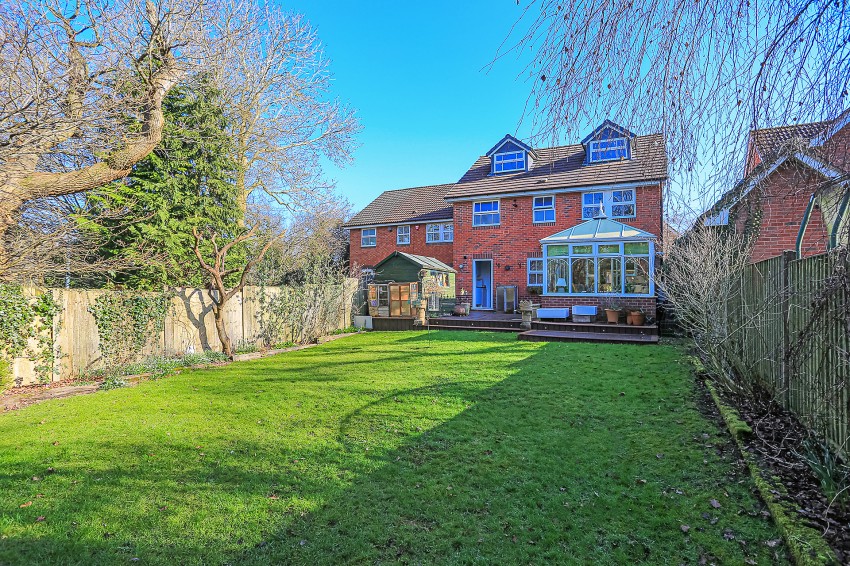 Images for Chelthorn Way, Solihull EAID: BID:simonburt