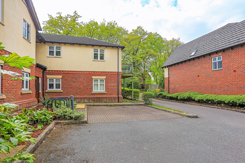 Images for The Links, 21 Westley Close, Birmingham EAID: BID:simonburt