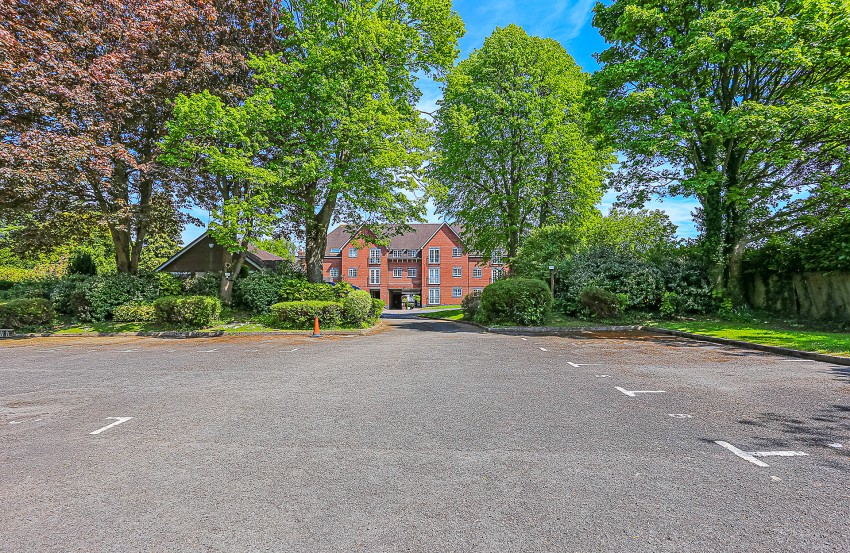 Images for Warwick Park Court, 252 Warwick Road, Solihull EAID: BID:simonburt
