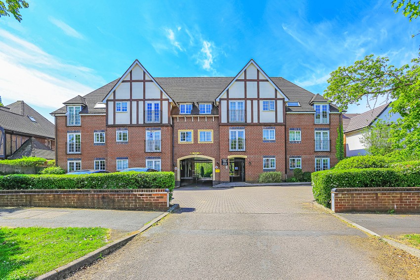 Images for Warwick Park Court, 252 Warwick Road, Solihull EAID: BID:simonburt