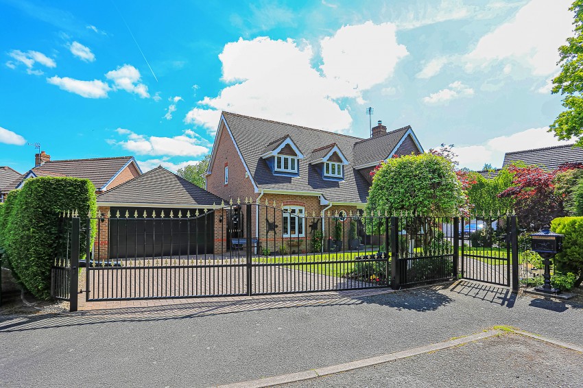 Images for Gillott Close, Solihull EAID: BID:simonburt
