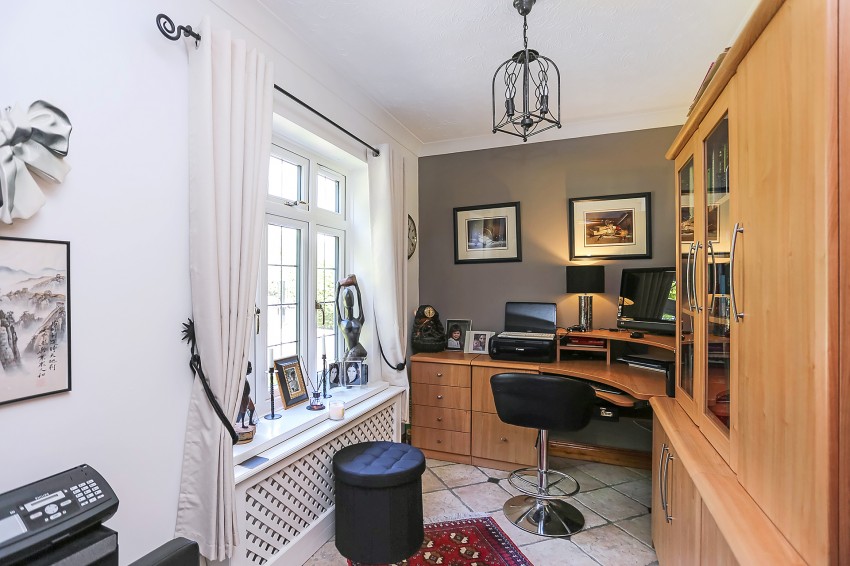 Images for Gillott Close, Solihull EAID: BID:simonburt