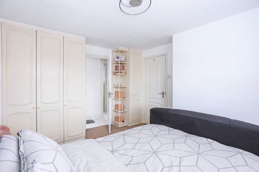 Images for Warwick Road, Sutton Coldfield EAID: BID:simonburt