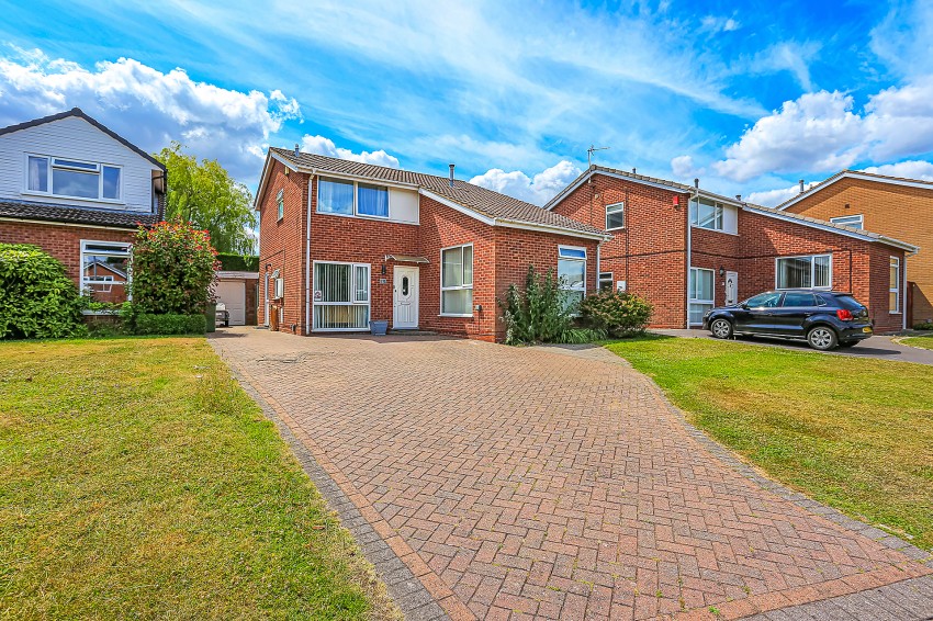 Images for Woodrow Crescent, Knowle, Solihull EAID: BID:simonburt