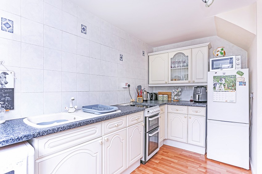 Images for Redfern Close, Solihull EAID: BID:simonburt