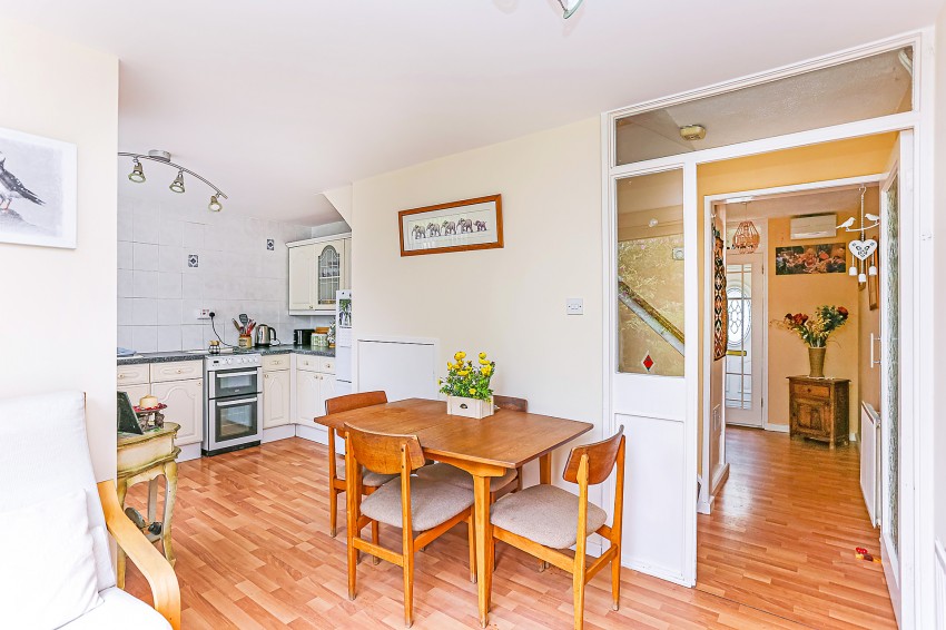Images for Redfern Close, Solihull EAID: BID:simonburt