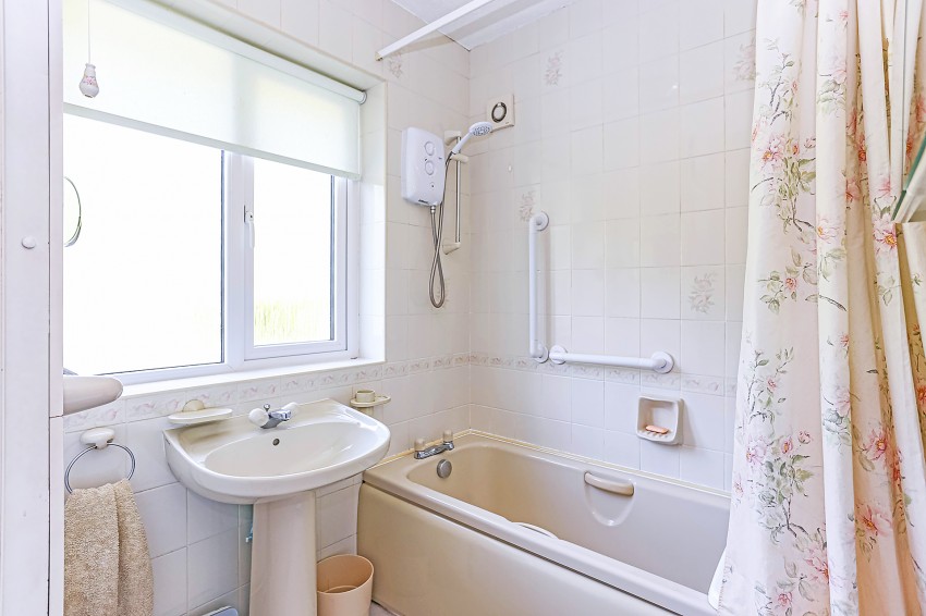 Images for Bradbury Road, Solihull EAID: BID:simonburt