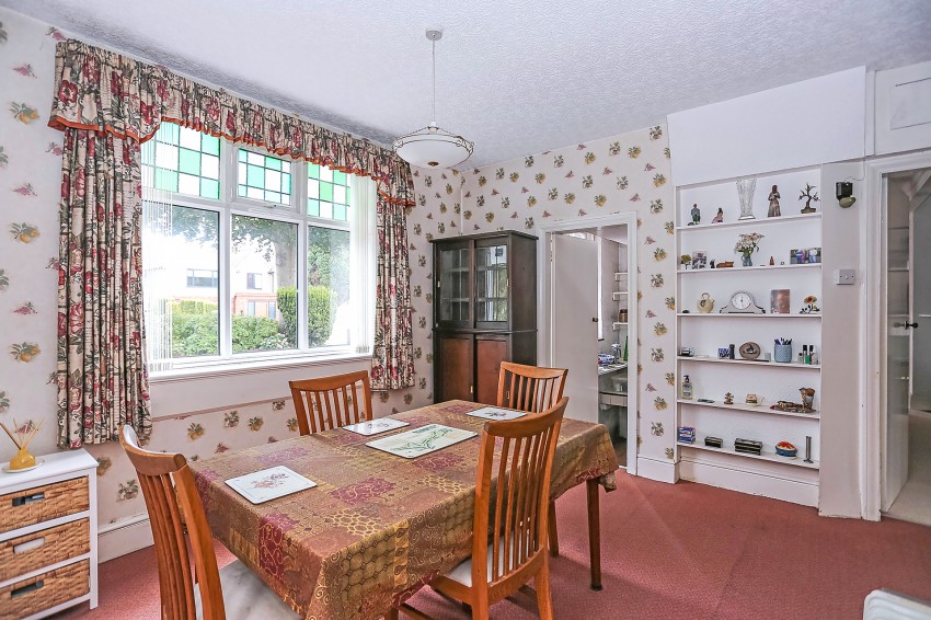 Images for Broad Oaks Road, Solihull EAID: BID:simonburt