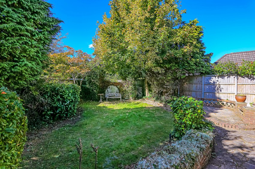 Images for Yew Tree Lane, Solihull EAID: BID:simonburt