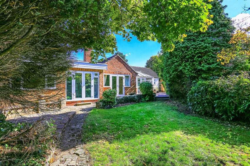 Images for Yew Tree Lane, Solihull EAID: BID:simonburt
