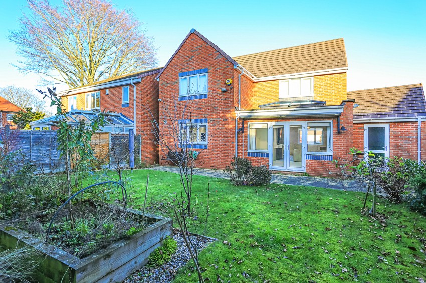 Images for Dovecote Close, Solihull EAID: BID:simonburt