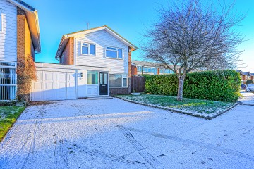 Click the photo for more details of Eastfield Drive