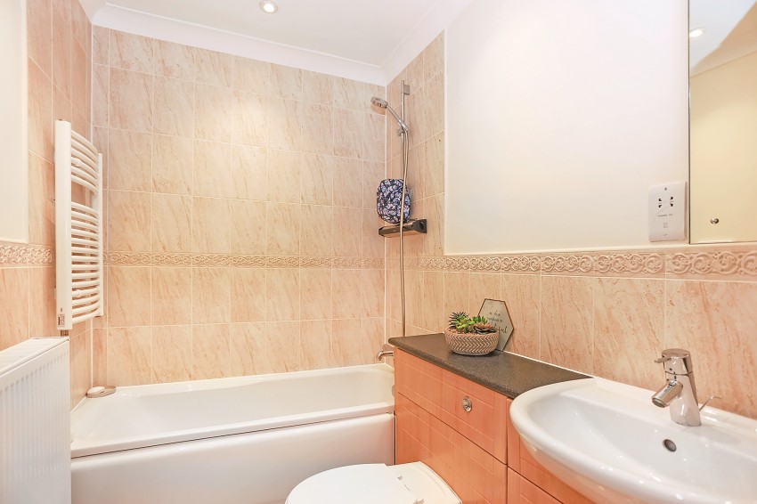 Images for Station Road, 456 Station Road, Dorridge, Solihull EAID: BID:simonburt