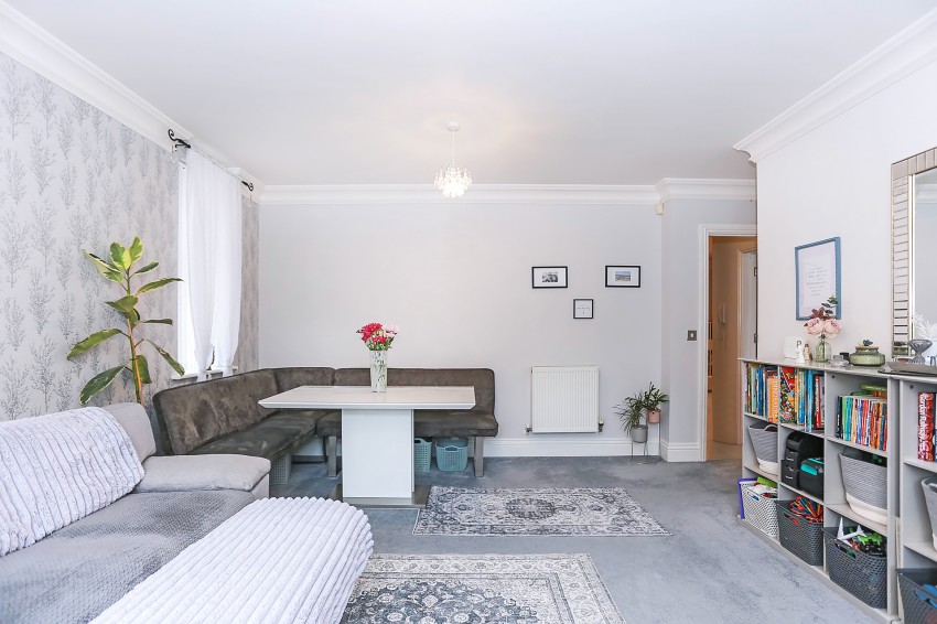 Images for Station Road, 456 Station Road, Dorridge, Solihull EAID: BID:simonburt