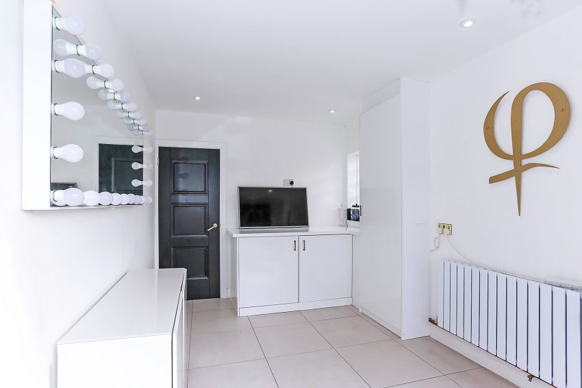 Images for Damson Lane, Solihull EAID: BID:simonburt