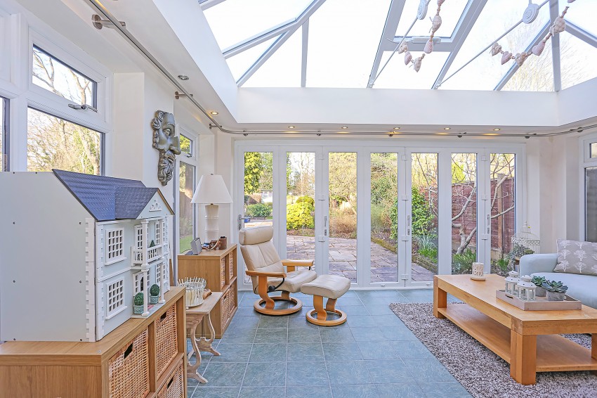 Images for Lugtrout Lane, Catherine-de-Barnes, Solihull EAID: BID:simonburt