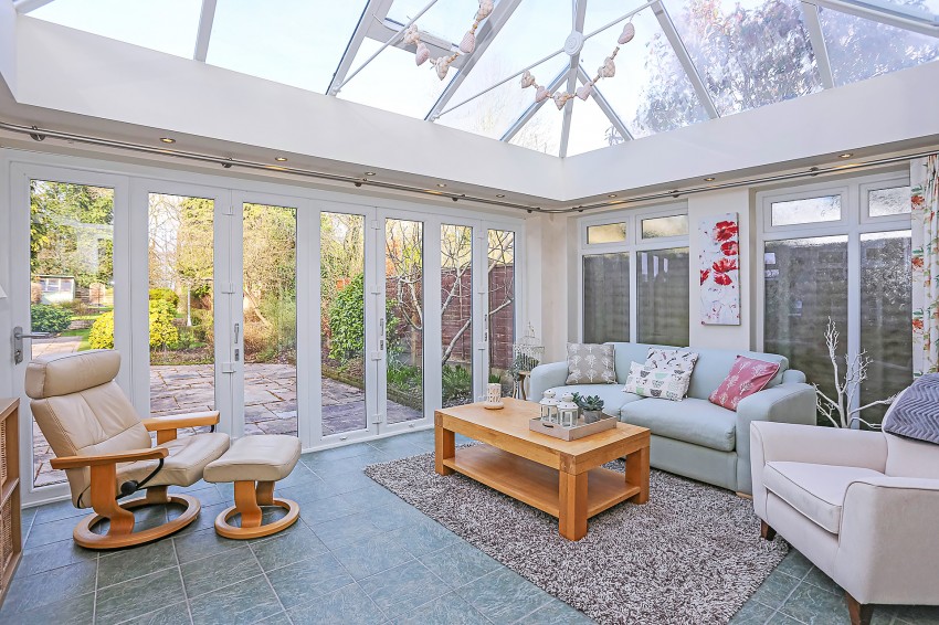 Images for Lugtrout Lane, Catherine-de-Barnes, Solihull EAID: BID:simonburt