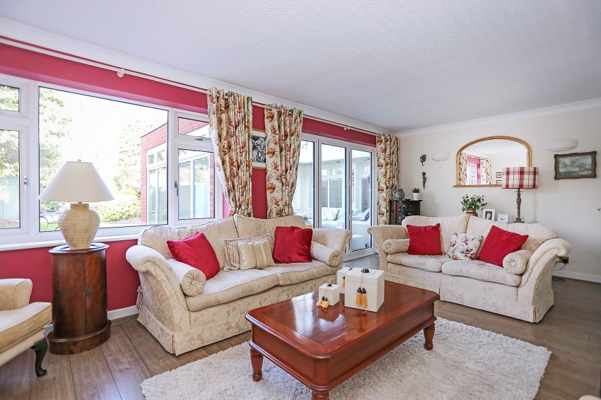 Images for Lugtrout Lane, Catherine-de-Barnes, Solihull EAID: BID:simonburt