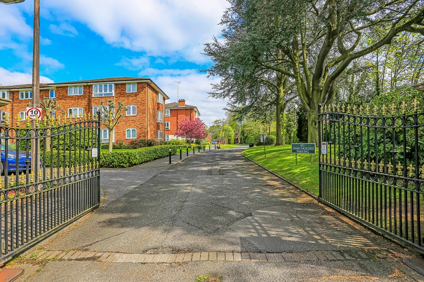 Images for Queens Court, Alderham Close, Solihull EAID: BID:simonburt