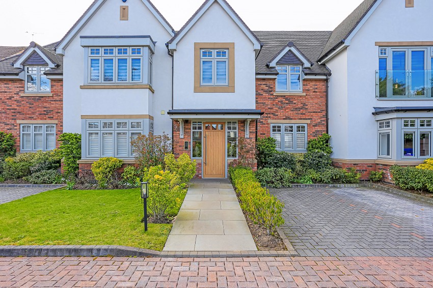 Images for Whitegates, 334 Warwick Road, Solihull EAID: BID:simonburt