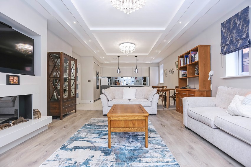 Images for Whitegates, 334 Warwick Road, Solihull EAID: BID:simonburt