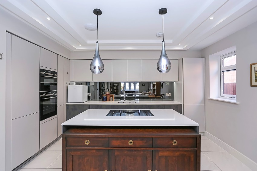 Images for Whitegates, 334 Warwick Road, Solihull EAID: BID:simonburt