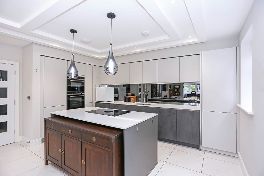 Images for Whitegates, 334 Warwick Road, Solihull EAID: BID:simonburt