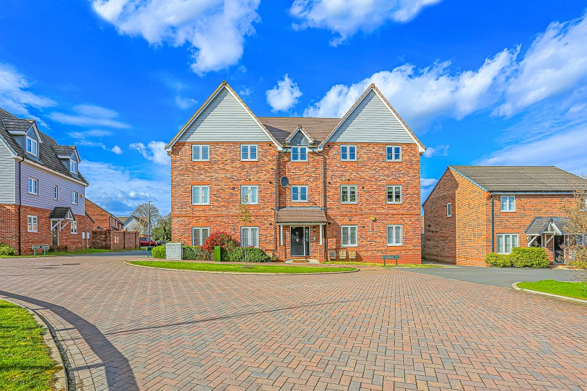 Images for Kingfisher Way, Cheswick Green, Solihull EAID: BID:simonburt