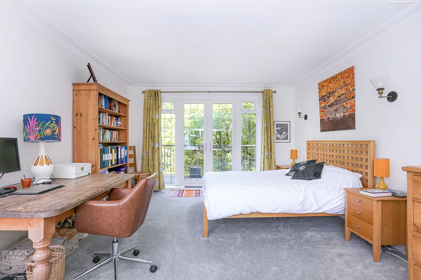 Images for Lady Byron Lane, Knowle, Solihull EAID: BID:privilege