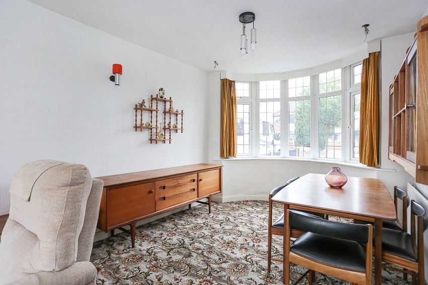 Images for Wellsford Avenue, Solihull EAID: BID:simonburt