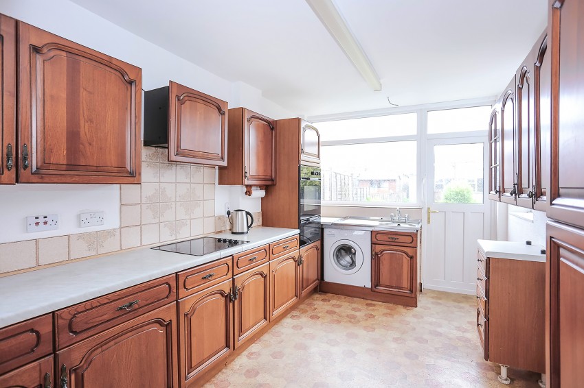 Images for Wellsford Avenue, Solihull EAID: BID:simonburt