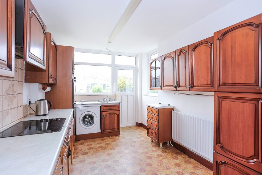 Images for Wellsford Avenue, Solihull EAID: BID:simonburt