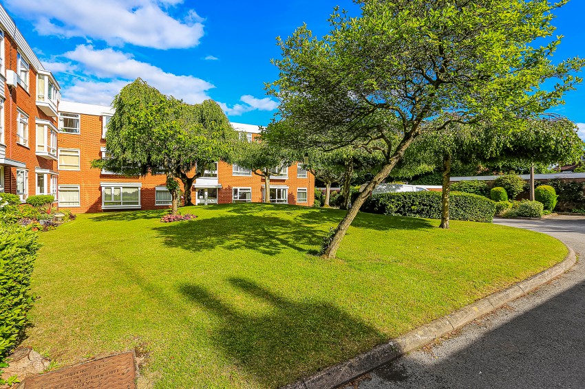 Images for Cedarhurst, Park Road, Solihull EAID: BID:simonburt