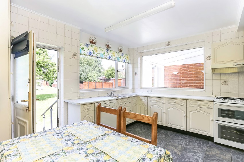 Images for Castle Lane, Solihull EAID: BID:simonburt