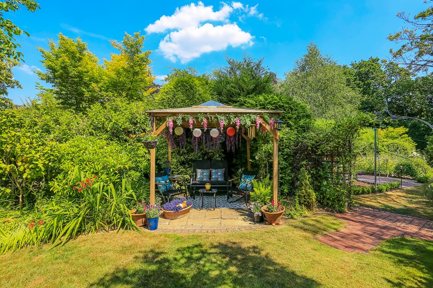 Images for 13 Ashleigh Road, Solihull EAID: BID:privilege