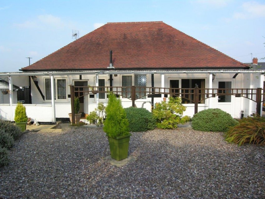 Images for Henlow Road, Maypole, Birmingham EAID: BID:simonburt