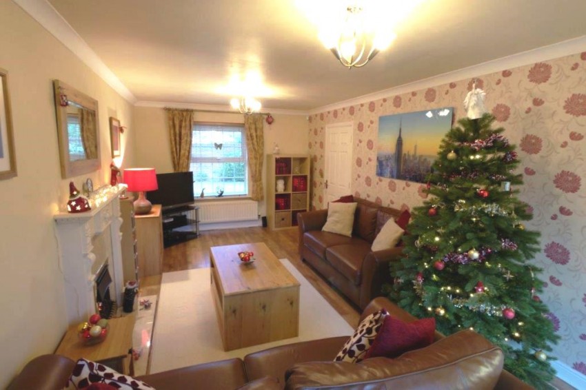 Images for Grovefield Crescent, Balsall Common EAID: BID:simonburt