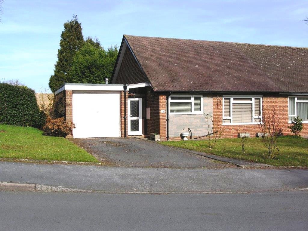 2bedroom bungalow for sale in Mereside Way, Solihull