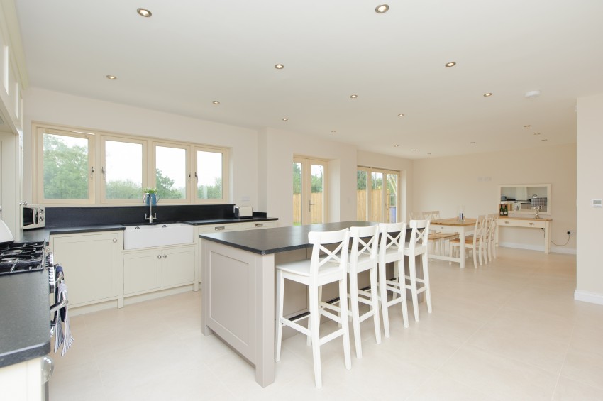 Images for Wood Lane, Earlswood EAID: BID:simonburt