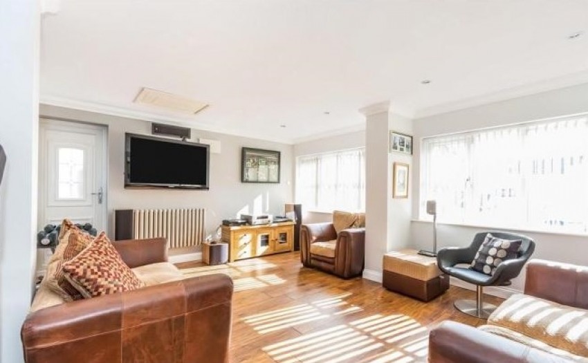 Images for Radlow Crescent, Marston Green EAID: BID:simonburt