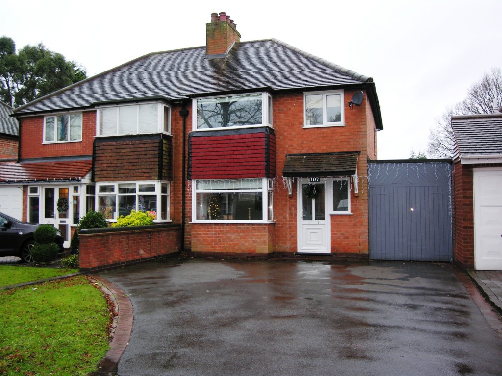 3bedroom semidetached house for sale in Damson Lane, Solihull