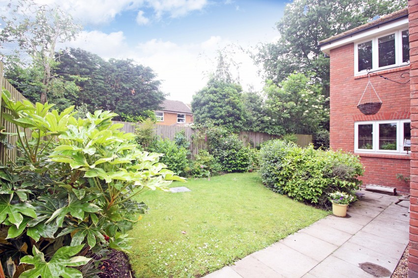 Images for Arden Close, Balsall Common EAID: BID:simonburt