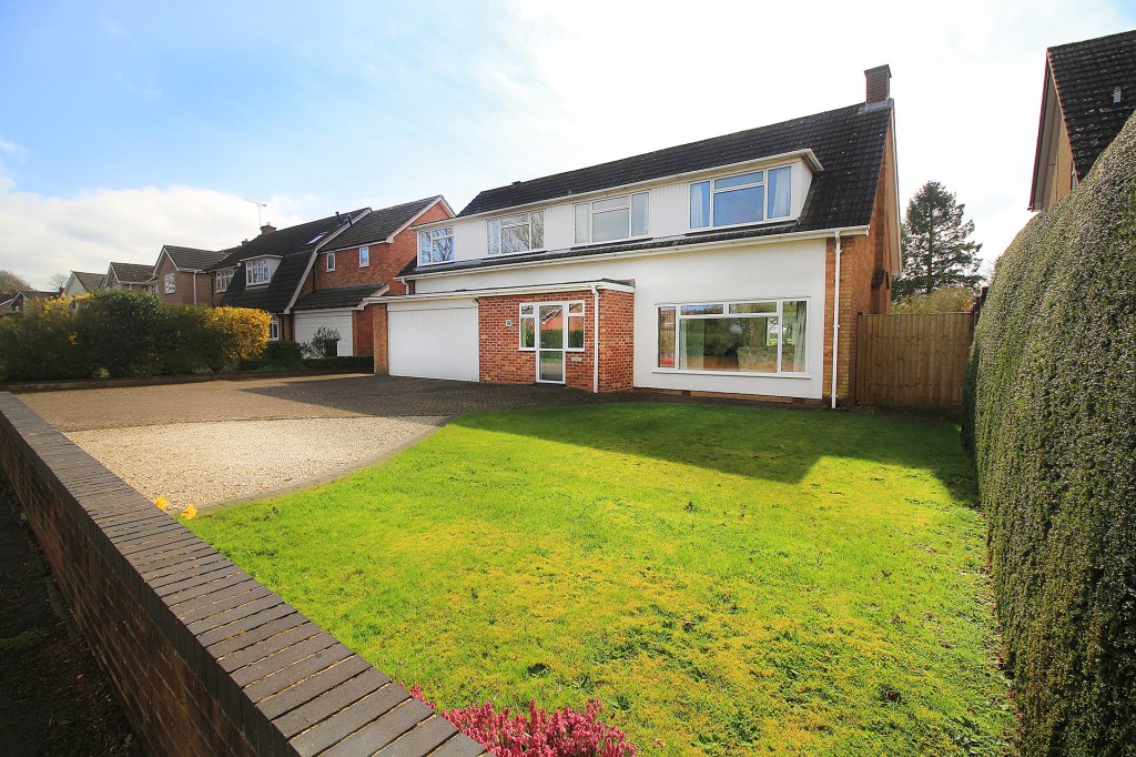 5bedroom detached house for sale in Balsall Street East, Balsall